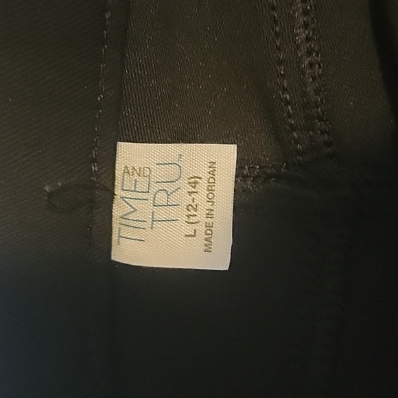 Time & Tru Leggings - Picture 3 of 4